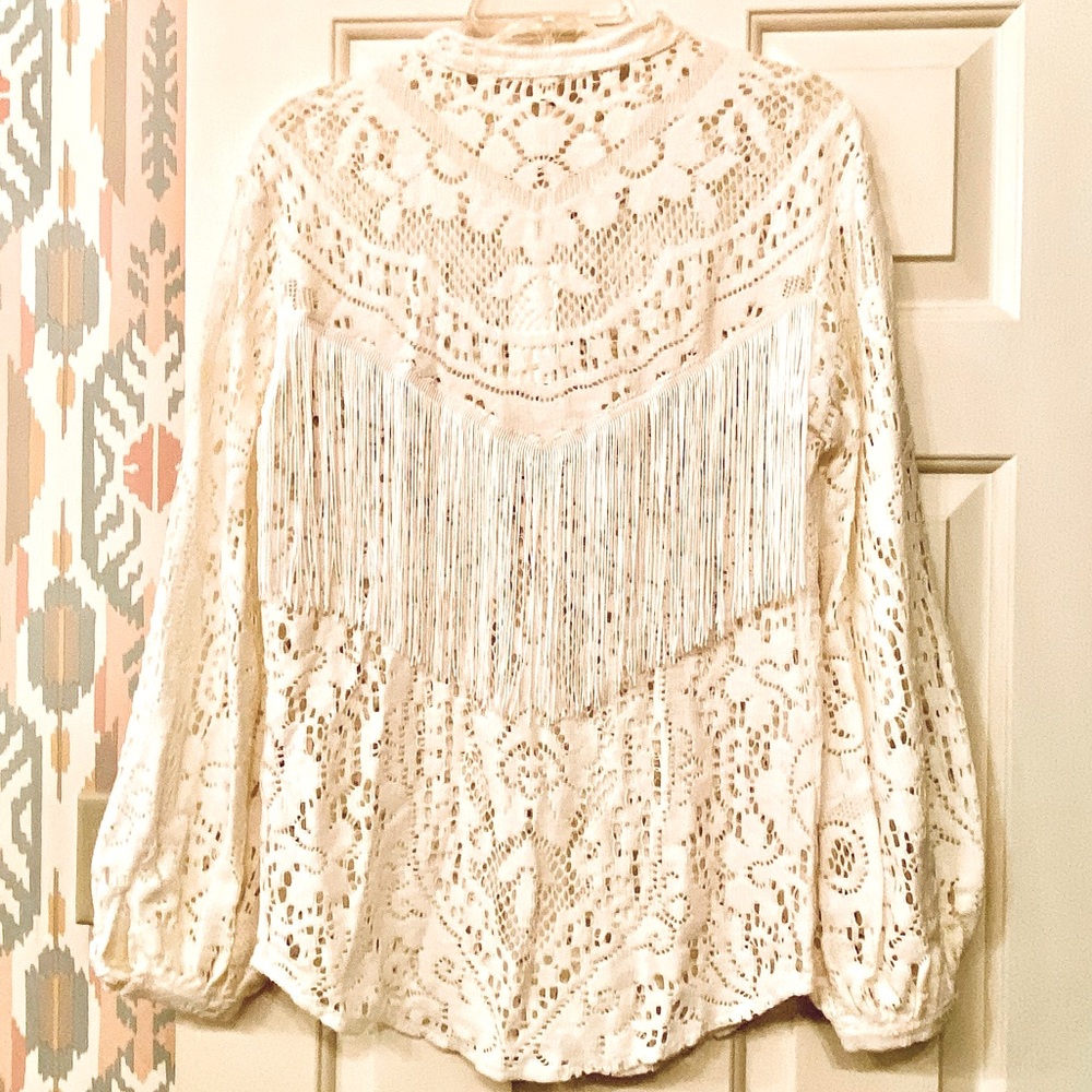 🌺🎉HP🎉🌺 NWT Spell & The Gypsy White Dove Fleetwood Lace Blouse - Picture 13 of 16